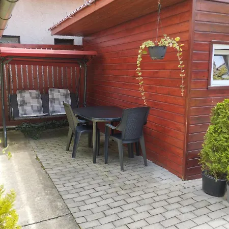 Apartment Kis Apartmanhaz Balatonfured