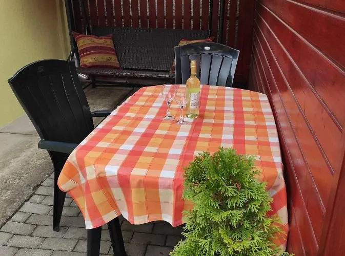 Kis Apartmanhaz Apartment